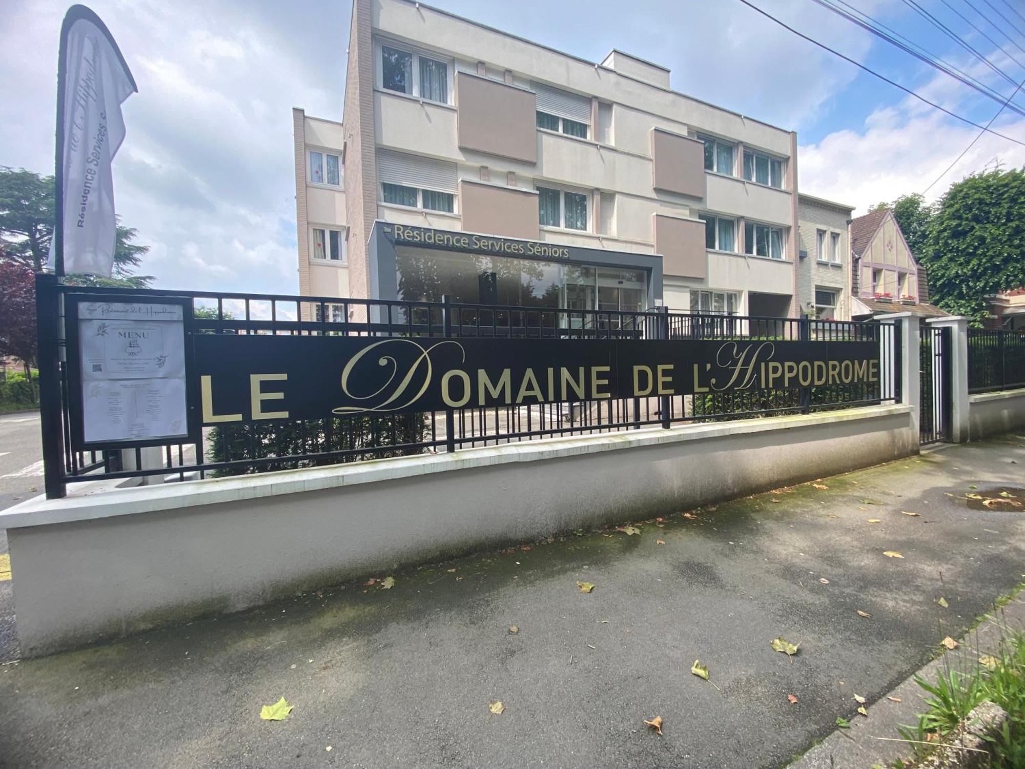 Les Appartements De L'Hippodrome Lambersart Ngoại thất bức ảnh
